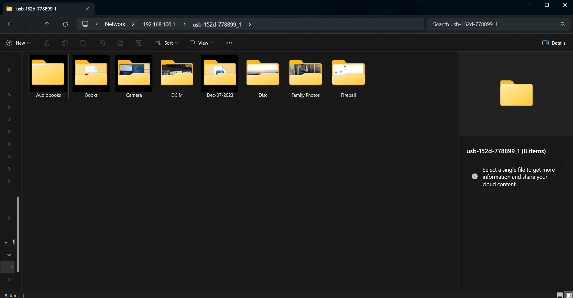 Ảnh chụp màn hình File Explorer của Windows đang truy cập các thư mục và tập tin trên máy chủ FTP (NAS) của router