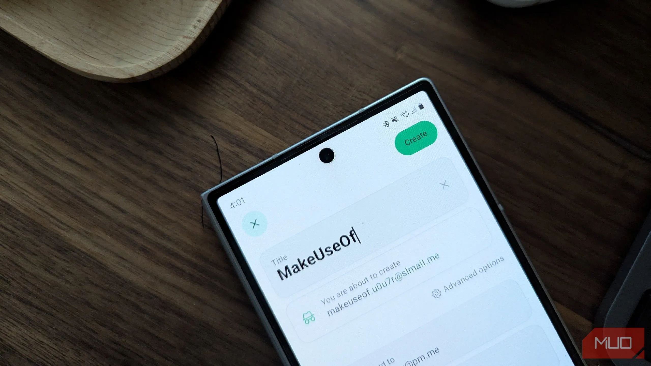 Ảnh chụp màn hình tạo alias email cho MakeUseOf trong ứng dụng Proton Pass trên Android