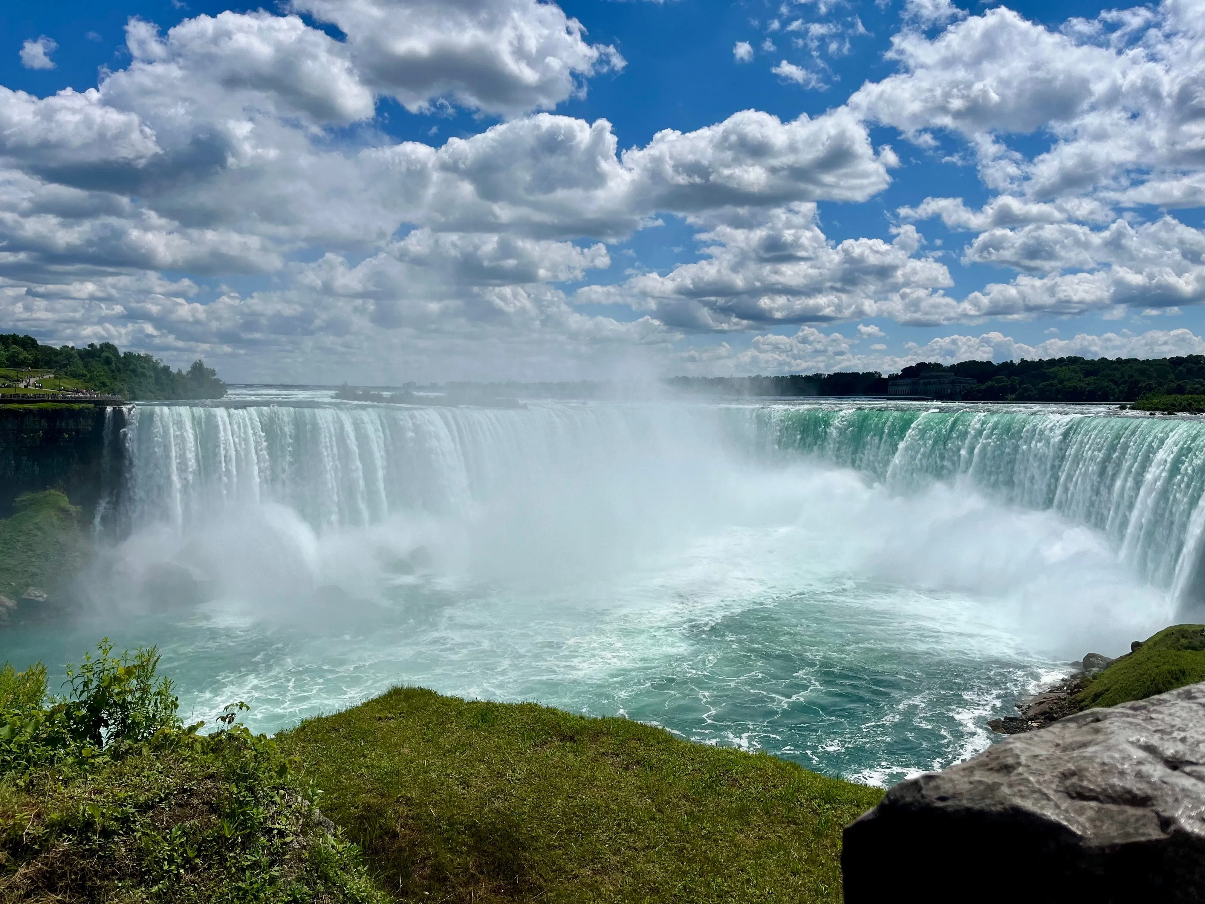 Ảnh gốc thác Niagara chưa chỉnh sửa