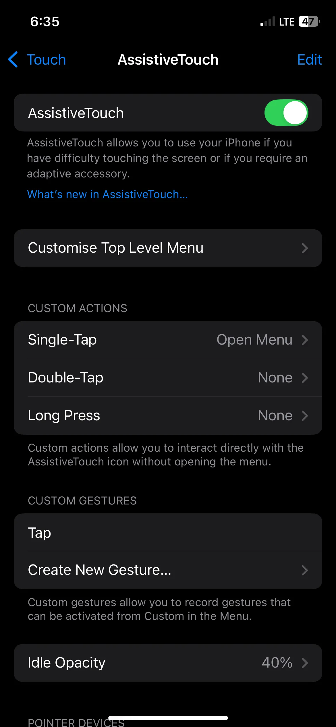 Bật AssistiveTouch trong cài đặt trợ năng iPhone