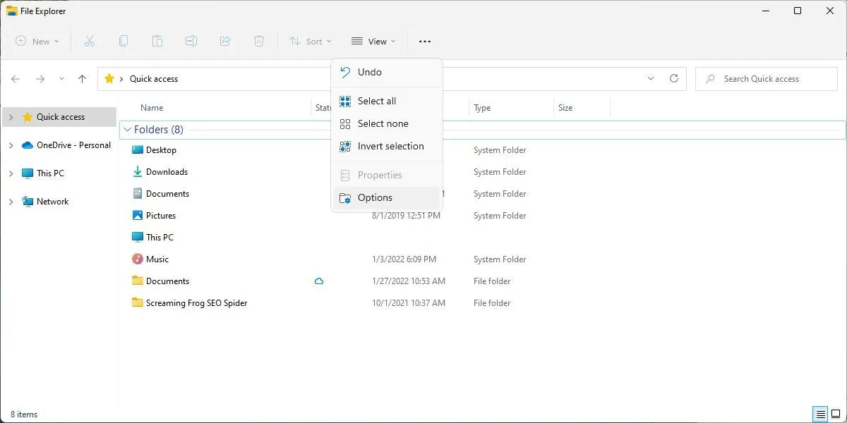 Biểu tượng ba chấm &quot;See more&quot; trong File Explorer trên Windows 11, dẫn đến menu &quot;Options&quot; để điều chỉnh cài đặt thư mục.