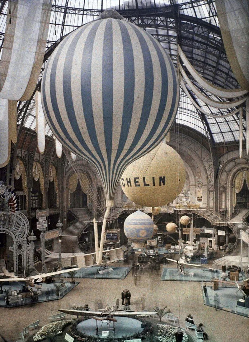 Bức ảnh lịch sử chụp hai khinh khí cầu tại Paris, ví dụ hiếm hoi về nhiếp ảnh màu đầu những năm 1900