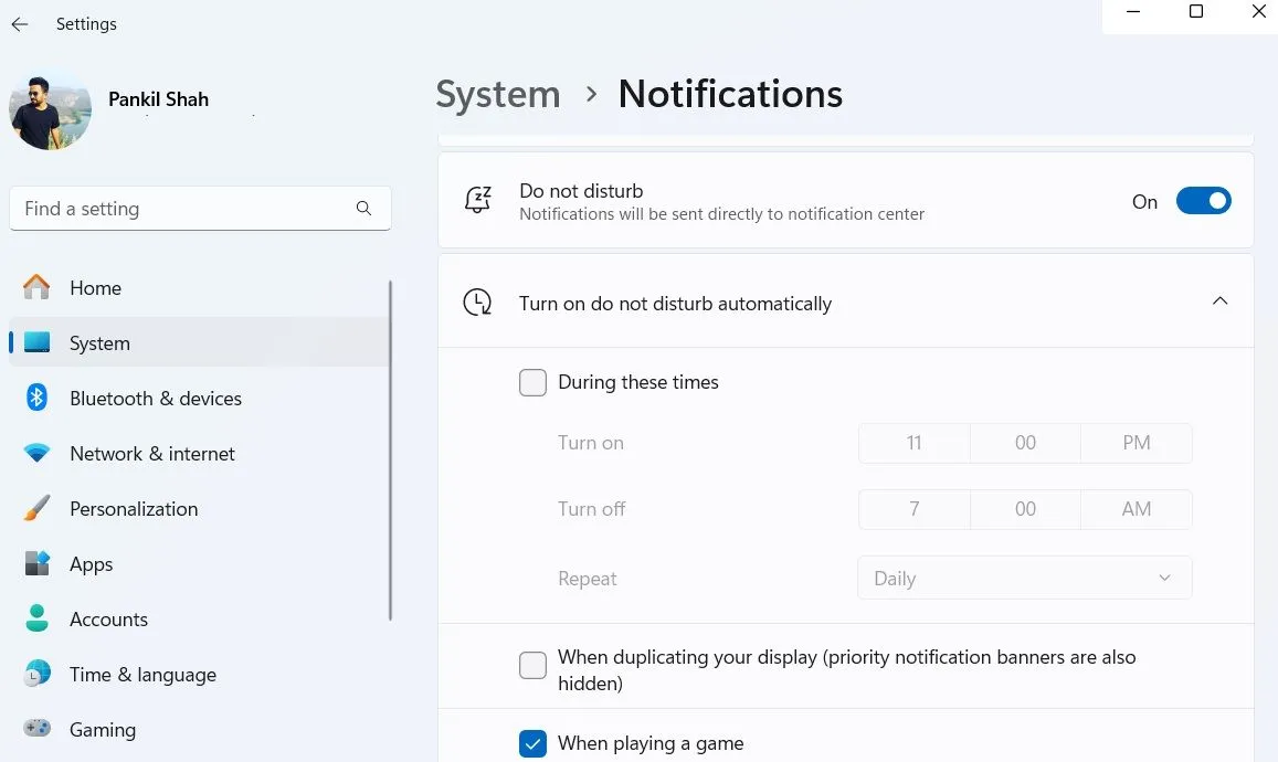 Cài đặt chế độ Không Làm Phiền (Do Not Disturb) trên Windows 11, bao gồm tùy chọn tự động bật