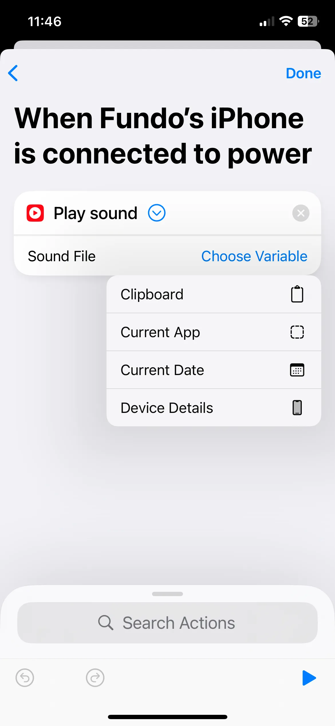 Cài đặt hành động 'Phát Âm thanh' trong ứng dụng Phím tắt trên iPhone, chọn 'Bảng nhớ tạm' làm nguồn âm thanh.