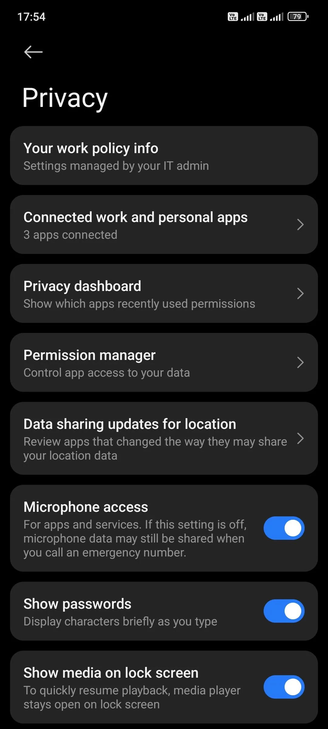 Cài đặt quyền riêng tư trên điện thoại Android, nơi người dùng có thể tìm thấy Trình quản lý quyền để điều chỉnh quyền truy cập của các ứng dụng.