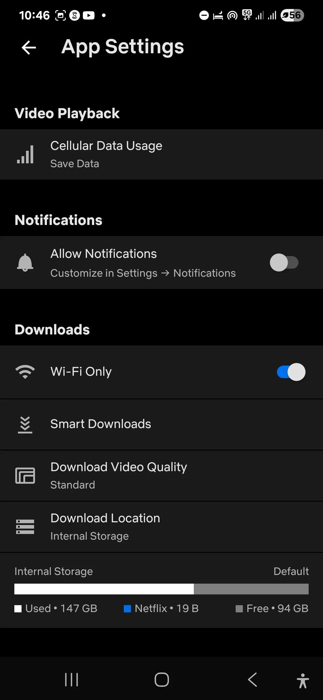 Cài đặt tải xuống trong ứng dụng Netflix trên Android, cho phép người dùng tùy chỉnh chất lượng và dung lượng tải về.