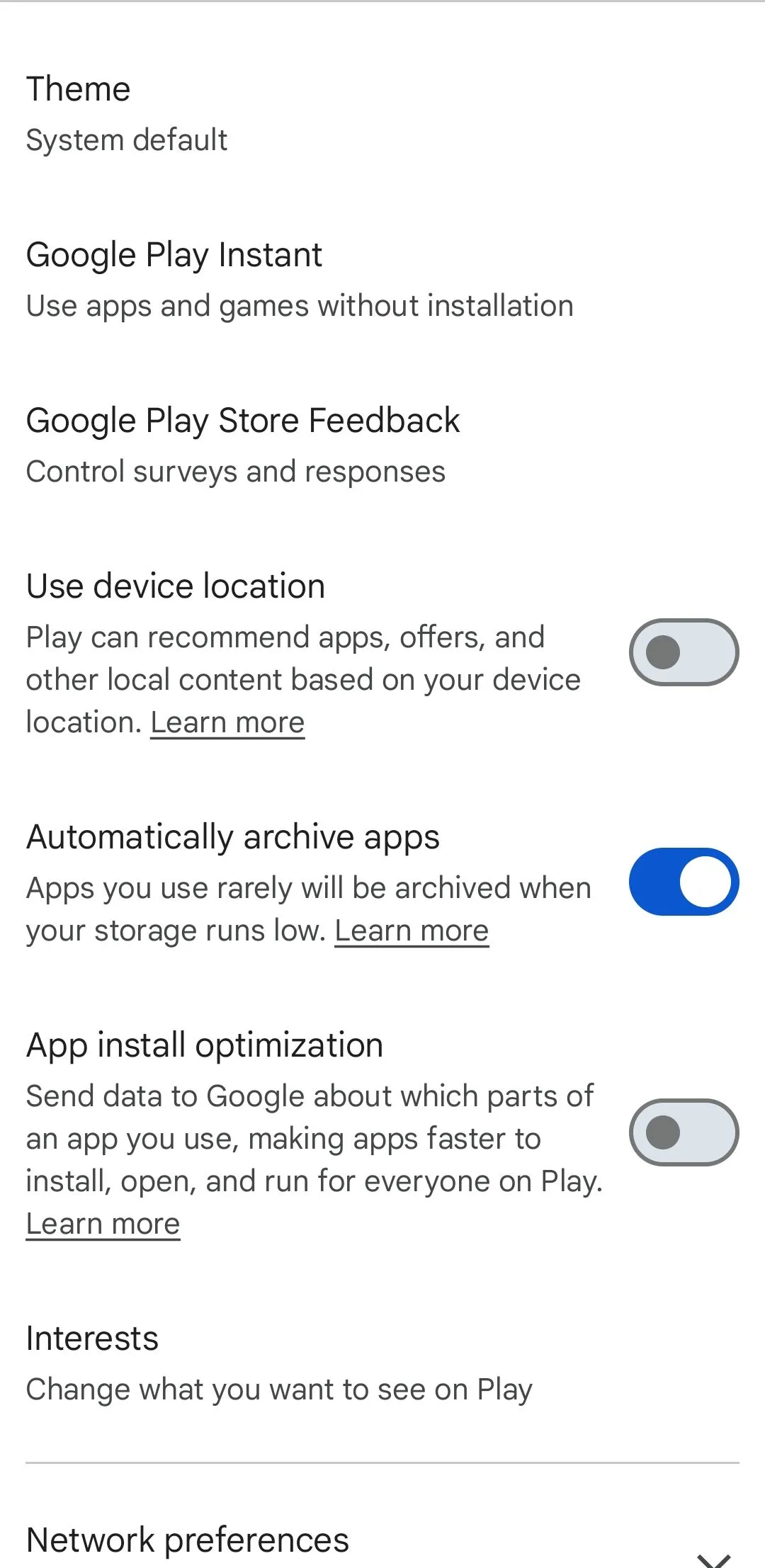 Cài đặt tự động lưu trữ ứng dụng trong Google Play Store giúp tối ưu không gian lưu trữ.
