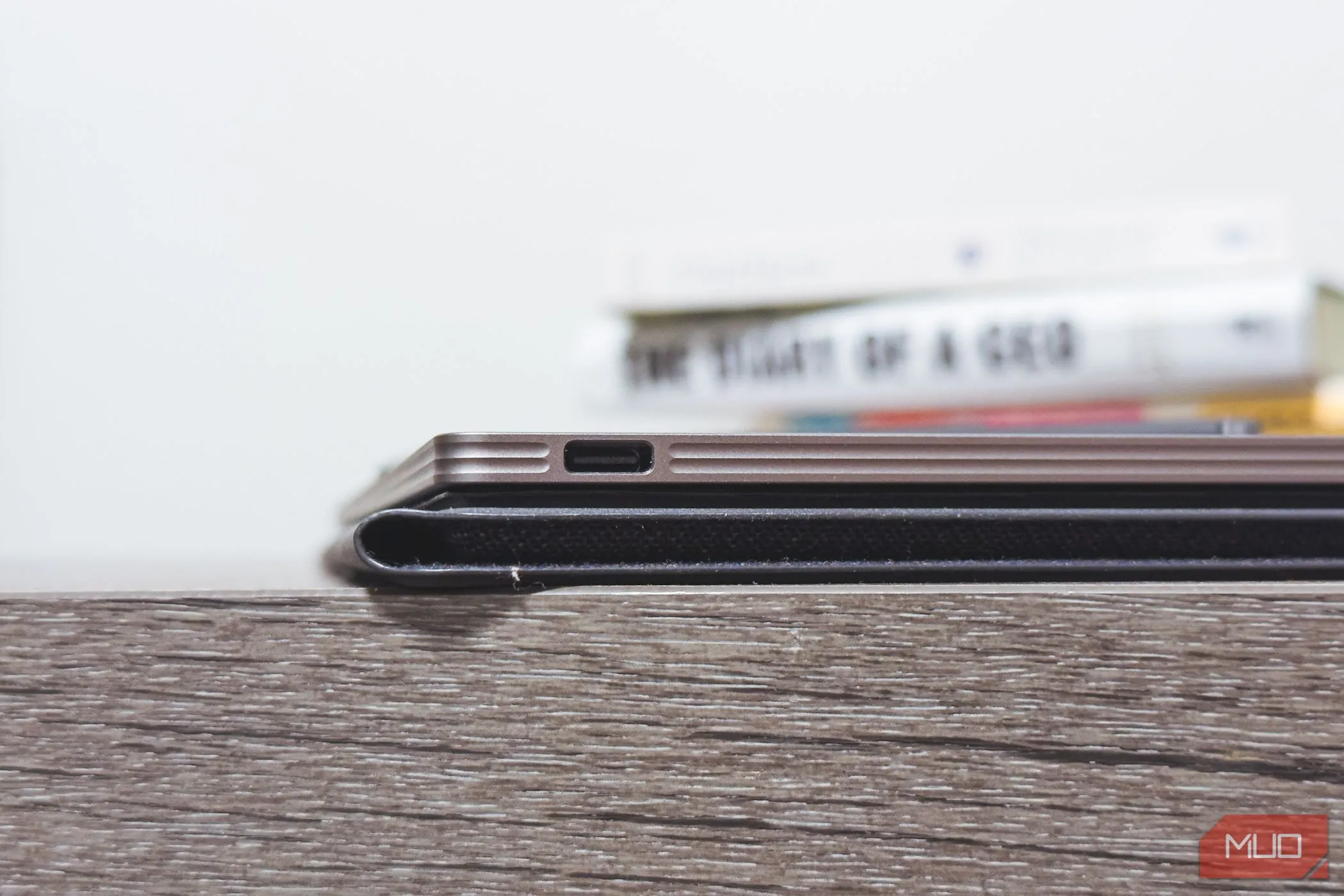 Cổng USB-C của reMarkable Paper Pro, hỗ trợ sạc nhanh và kết nối dữ liệu