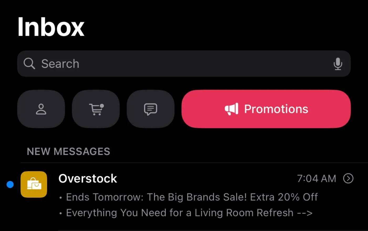 Danh mục email trong ứng dụng Apple Mail với quảng cáo từ Overstock sau cập nhật iOS 18.2