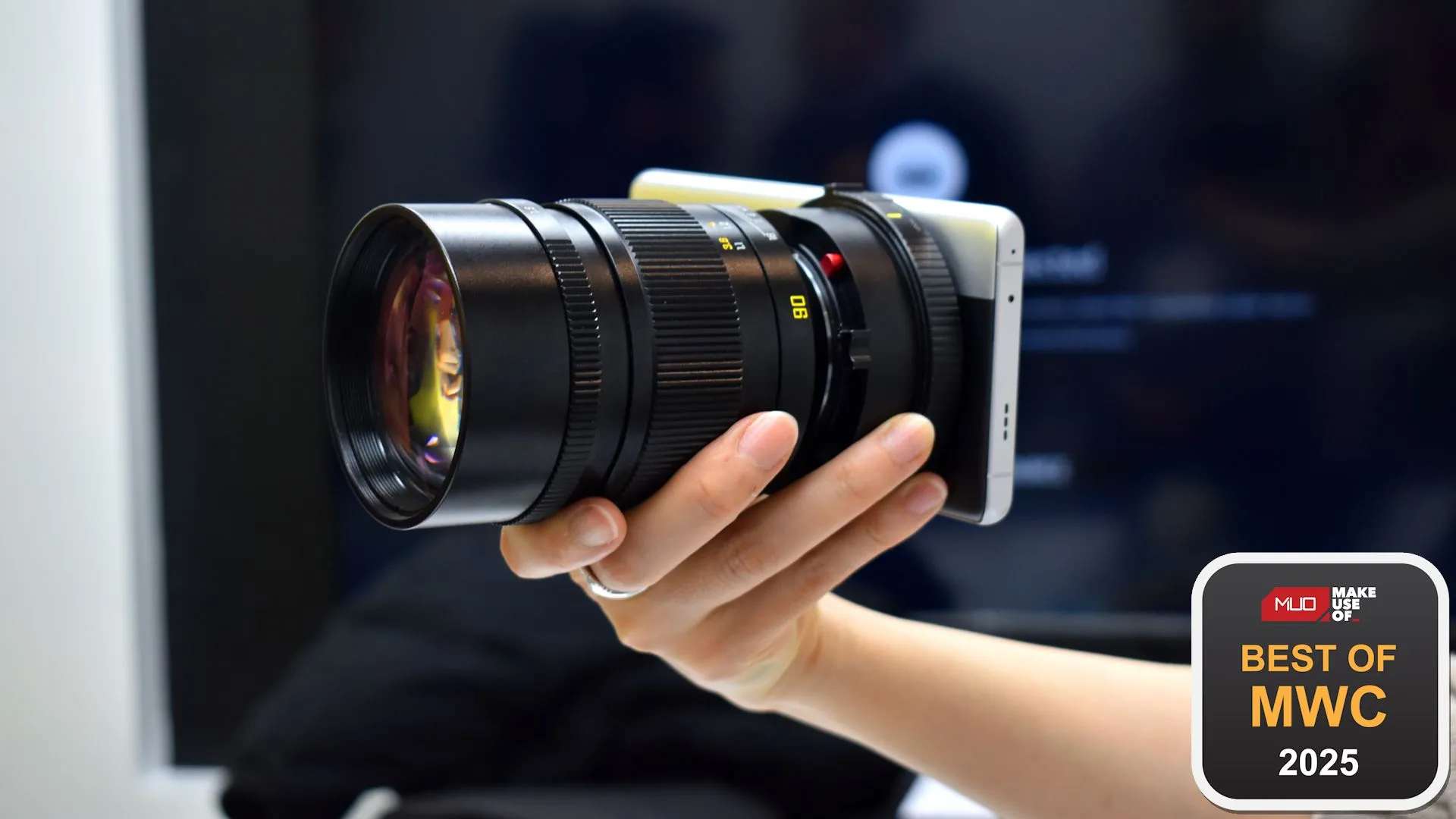 Điện thoại concept Realme Ultra với hệ thống gắn ống kính vật lý Leica M-Mount, đột phá về nhiếp ảnh di động