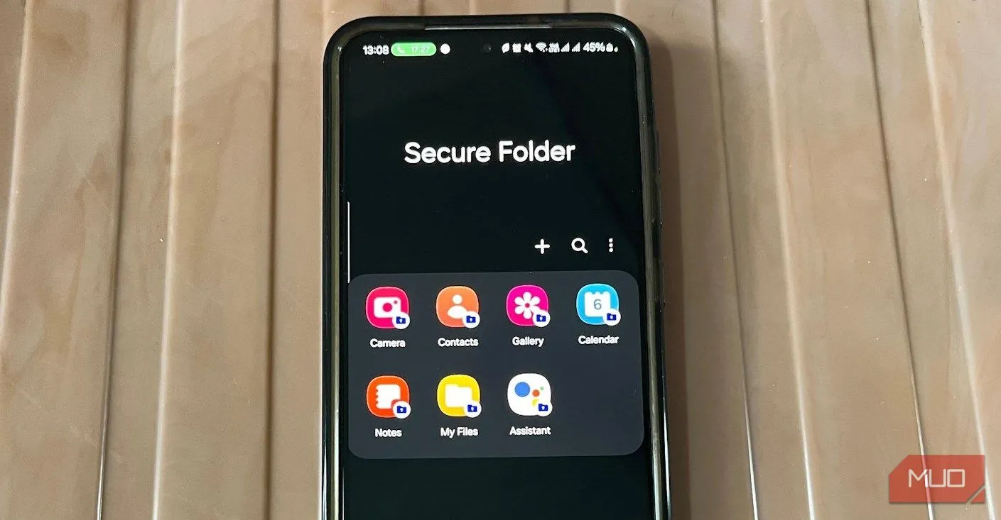 Điện thoại Samsung hiển thị ứng dụng Thư mục Bảo mật Secure Folder