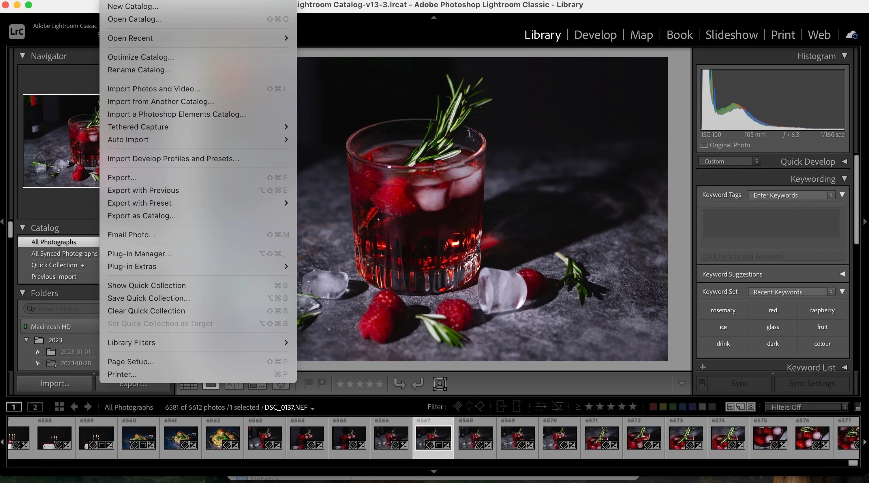 Giao diện Adobe Lightroom khi nhập và xử lý ảnh dung lượng lớn