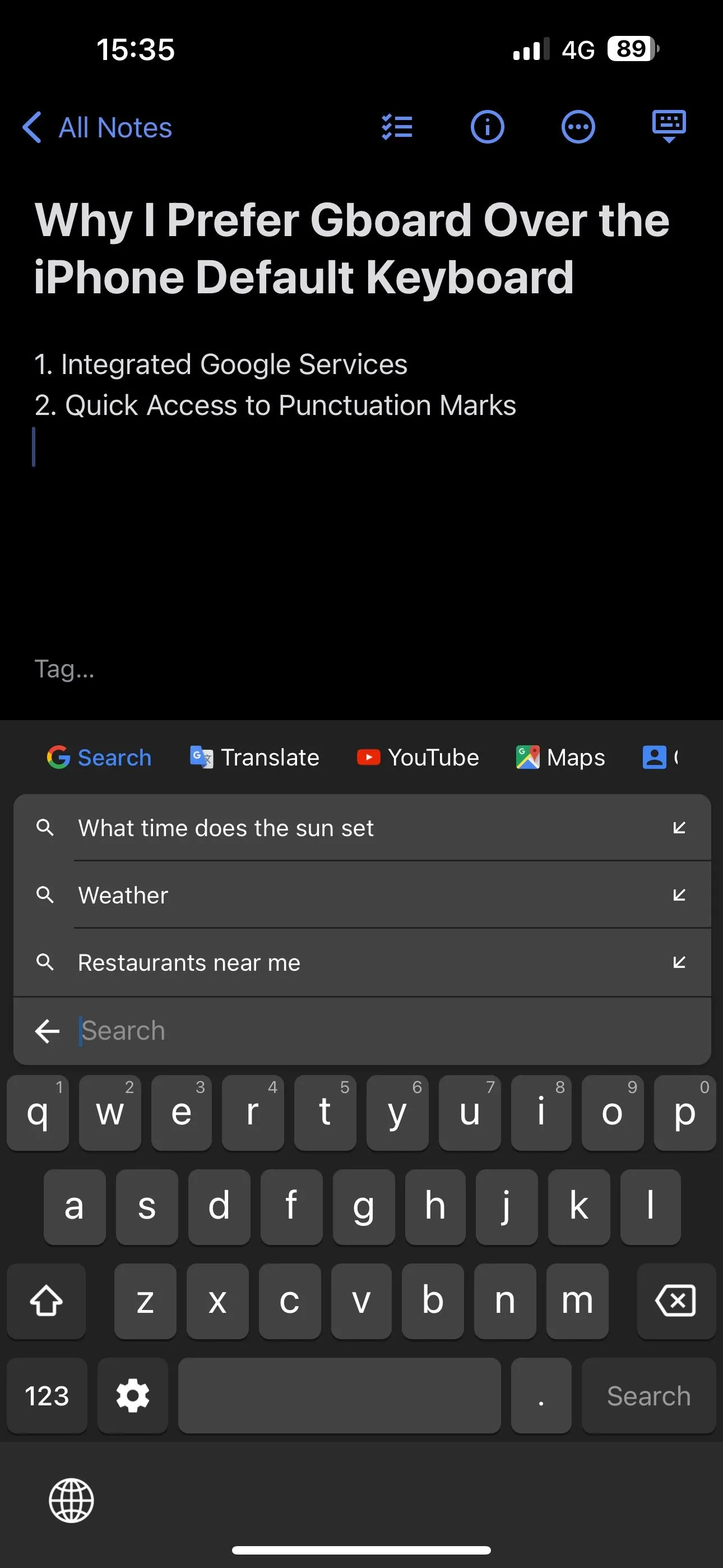 Giao diện bàn phím Gboard trên iPhone hiển thị các tùy chọn tích hợp Google Search, Google Translate, Google Maps và Google Contacts ngay trong lúc gõ phím.
