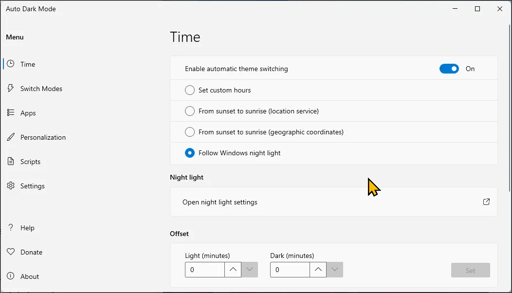 Giao diện cài đặt Auto Dark Mode trên Windows 11 cho phép lên lịch chuyển đổi chủ đề tự động.