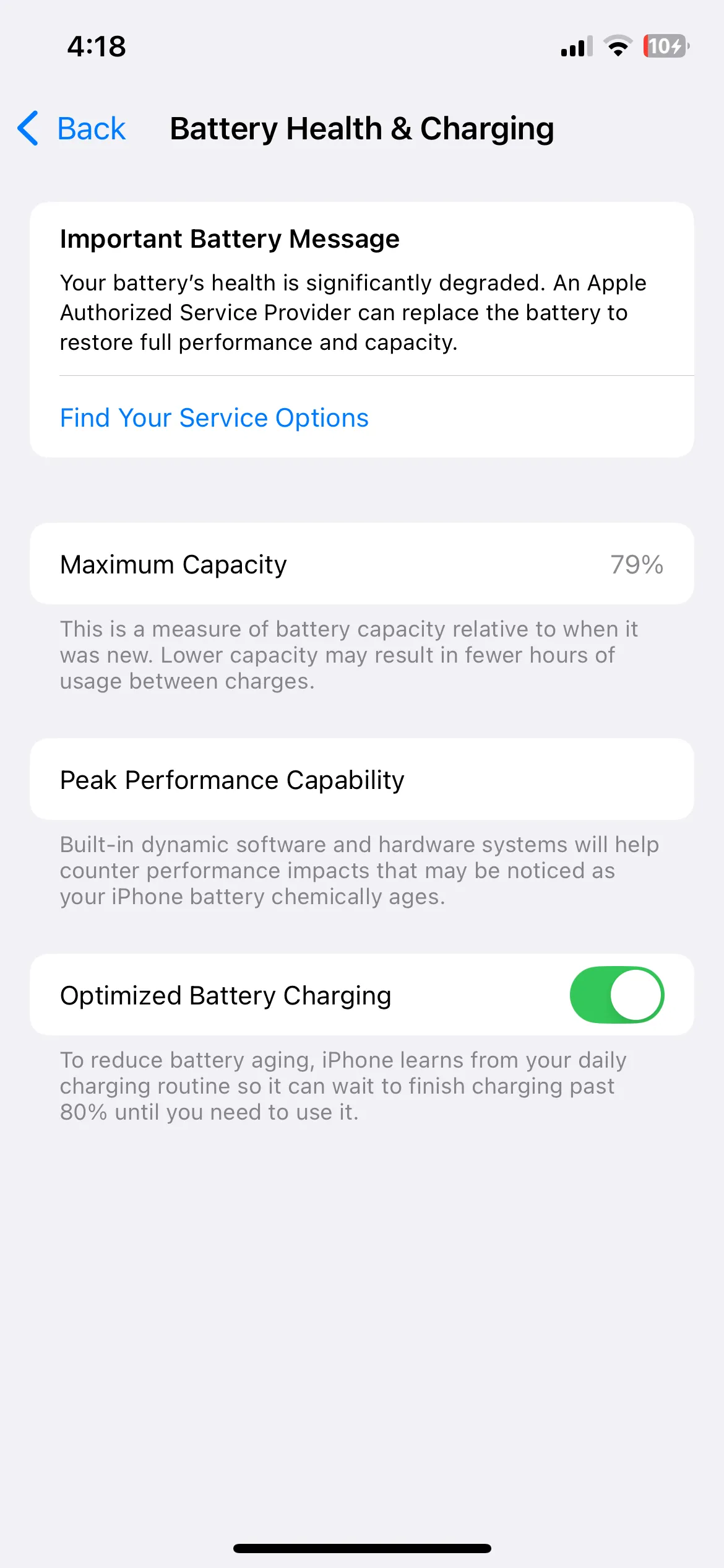Giao diện cài đặt Tình trạng pin và sạc trên iPhone với tính năng sạc tối ưu