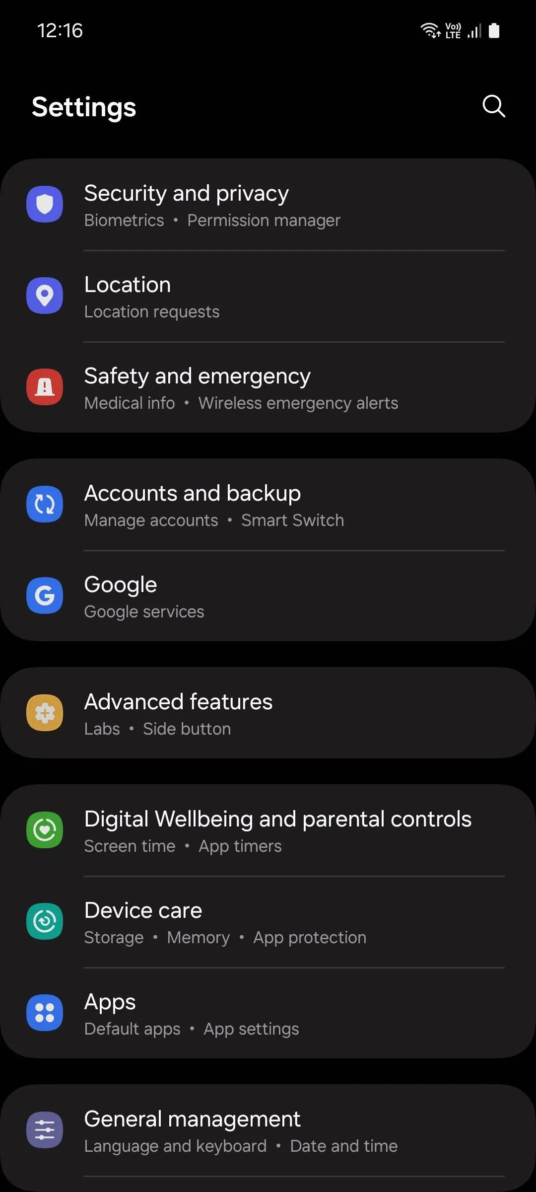 Giao diện 'Chăm sóc thiết bị' trong cài đặt Samsung One UI, truy cập mục 'Bộ nhớ'