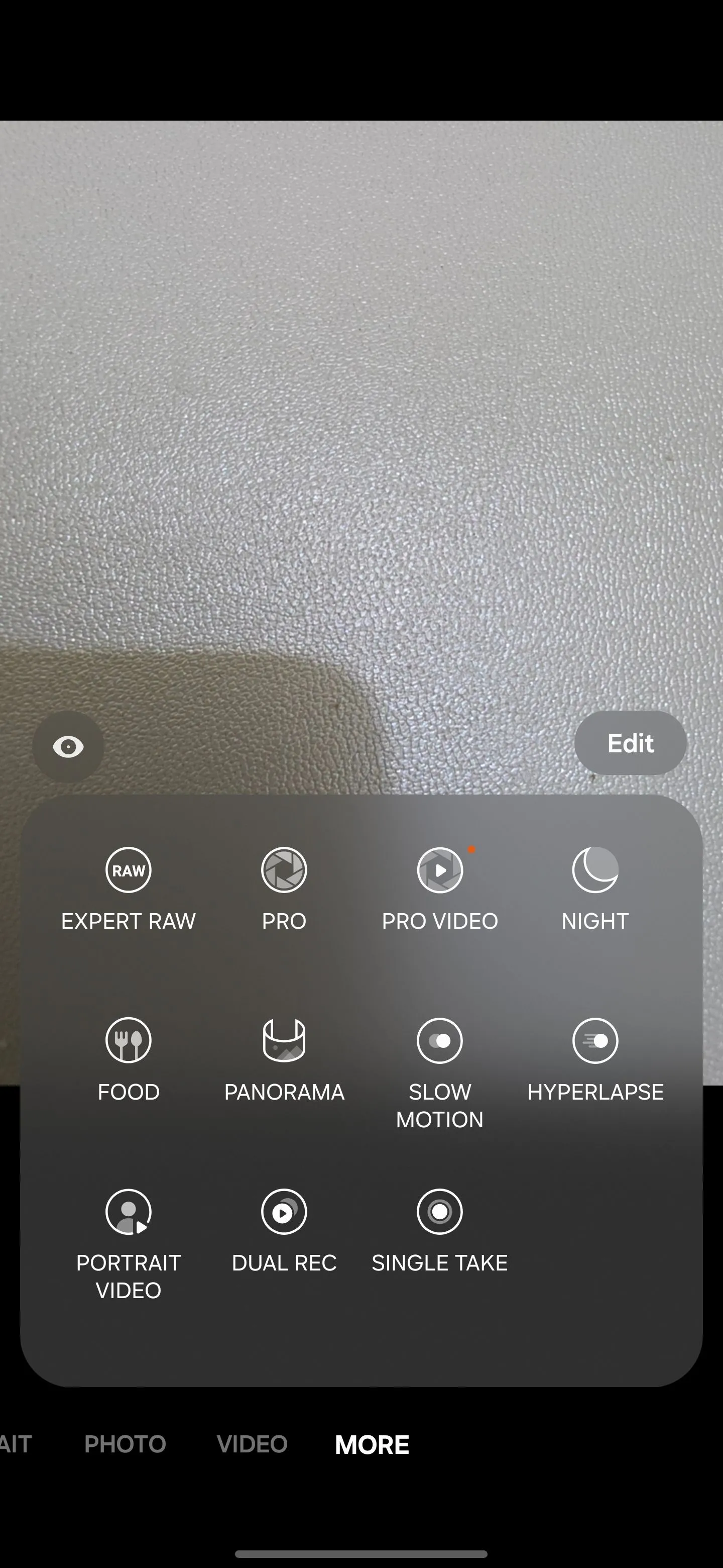 Giao diện chọn chế độ chụp của camera Samsung, với các tùy chọn Expert RAW và PRO Mode cho nhiếp ảnh chuyên nghiệp.