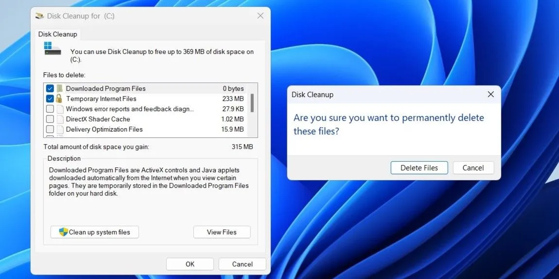 Giao diện công cụ Disk Cleanup trên Windows hiển thị các loại tệp có thể xóa để giải phóng dung lượng.