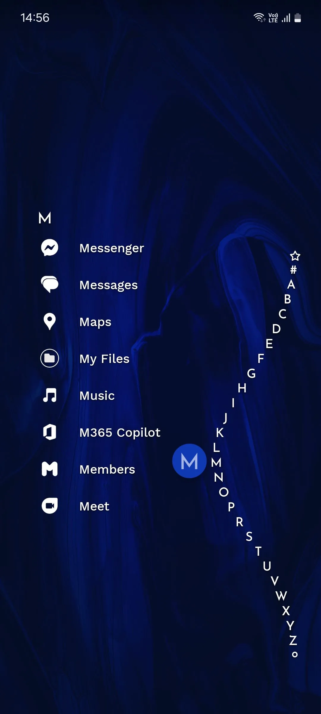 Giao diện danh sách ứng dụng tối giản, cuộn theo chữ cái của Niagara Launcher trên Android.