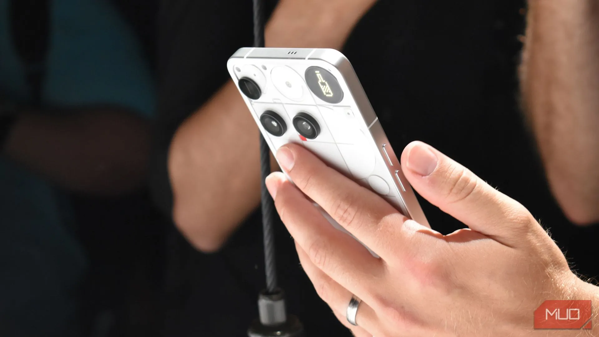 Giao diện Glyph Matrix hoàn toàn mới trên mặt lưng Nothing Phone 3
