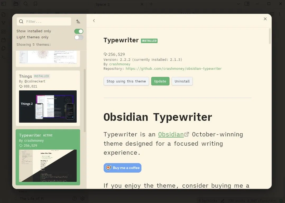 Giao diện Obsidian sử dụng theme Typewriter, mang đến phong cách máy đánh chữ cổ điển với nền trắng, tăng cường cảm giác viết truyền thống.