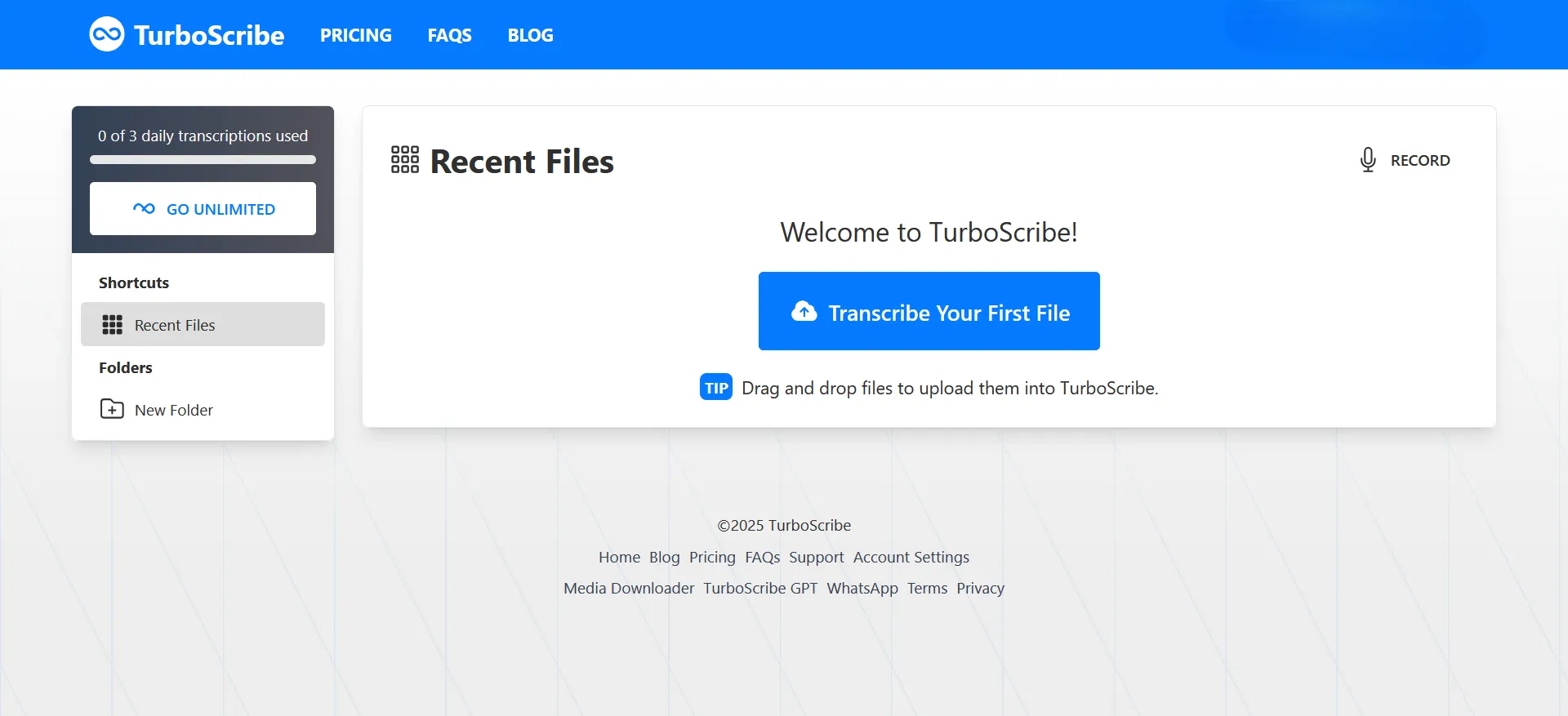Giao diện trang chủ TurboScribe AI với tùy chọn tải lên file