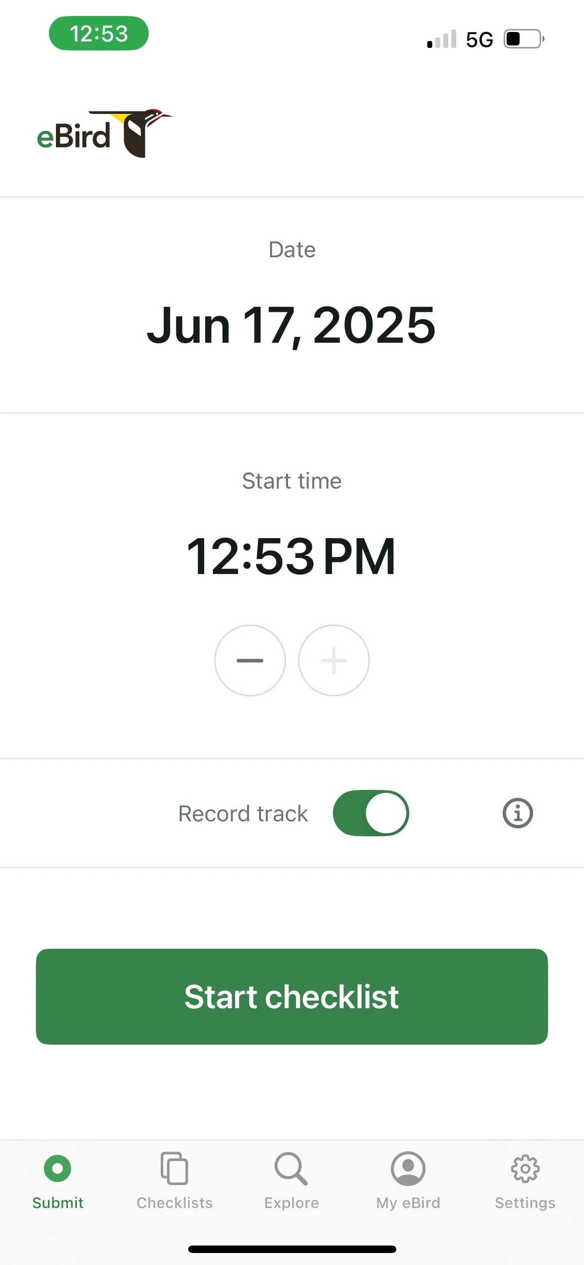 Giao diện ứng dụng eBird với danh sách quan sát chim