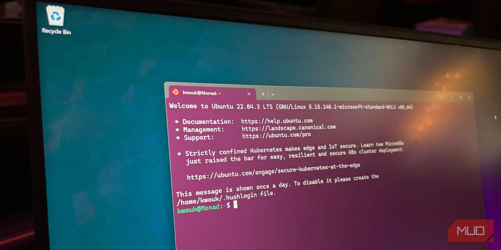 Hệ điều hành Ubuntu chạy song song với Windows qua WSL trên laptop