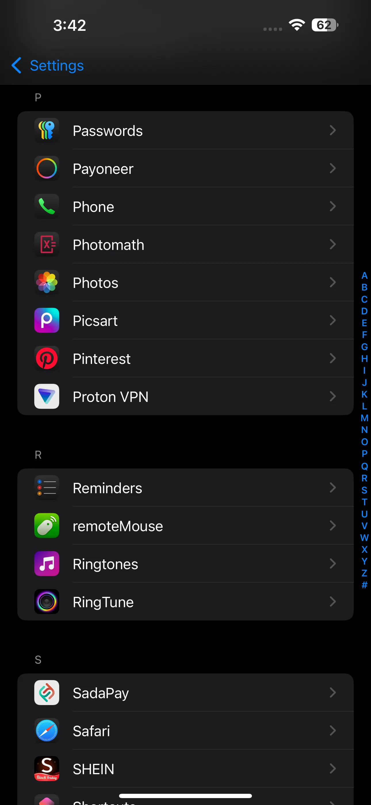 list of apps installed on an iPhone displayed in the iOS Settings app