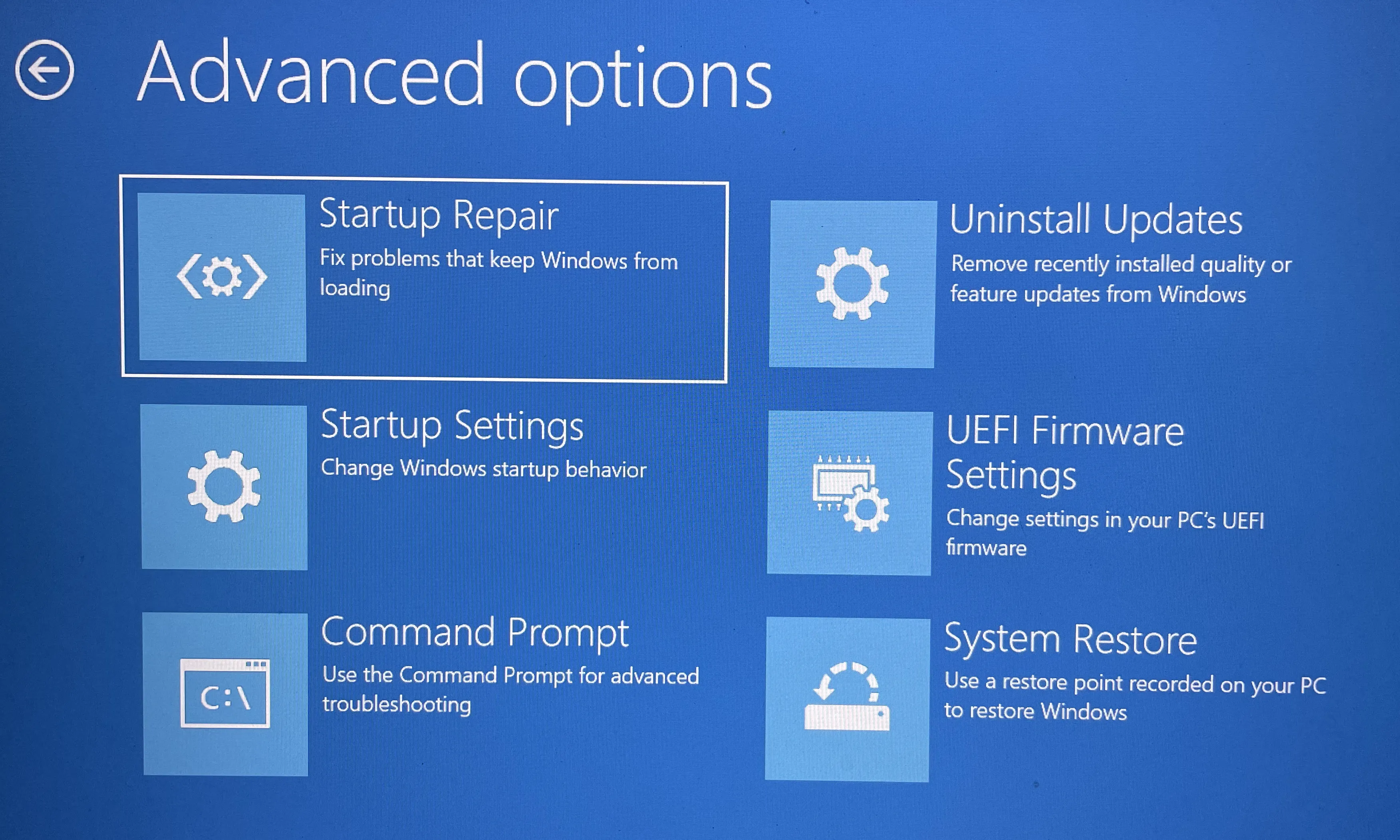 Màn hình Advanced Options trong Windows.