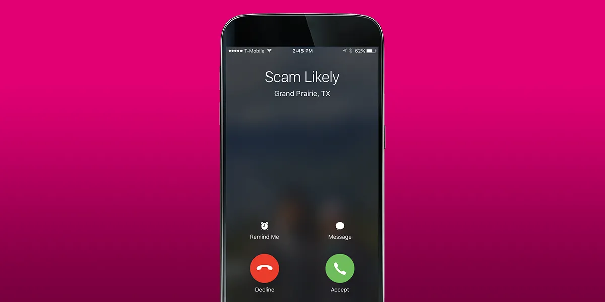 Màn hình điện thoại hiển thị cảnh báo "Scam Likely" từ T-Mobile, minh họa cuộc gọi lừa đảo