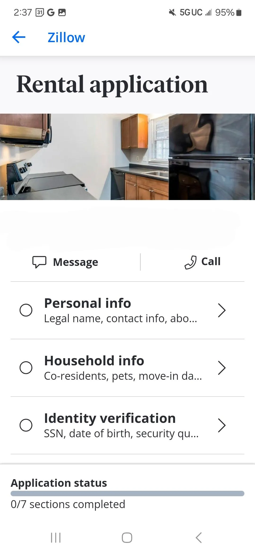 Màn hình gửi đơn đăng ký thuê nhà trên Zillow yêu cầu thông tin cá nhân và hộ gia đình