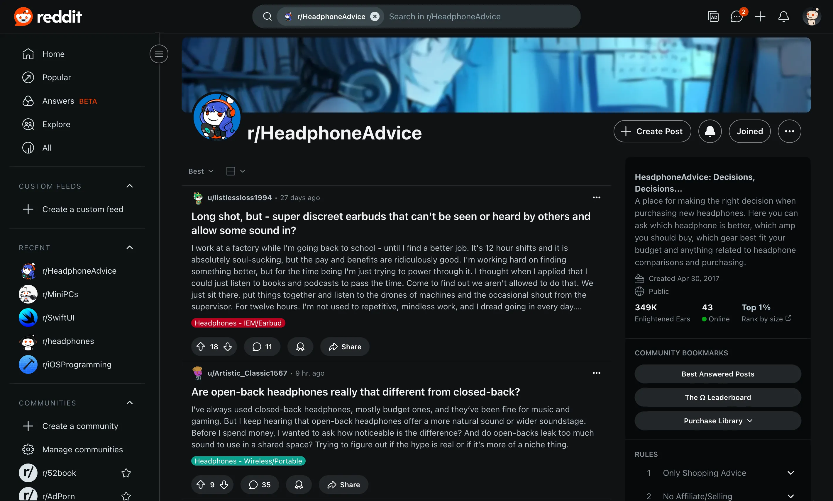 Màn hình máy tính hiển thị giao diện subreddit r/HeadphoneAdvice trên Reddit, nơi người dùng trao đổi về tai nghe và đưa ra lời khuyên mua sắm.