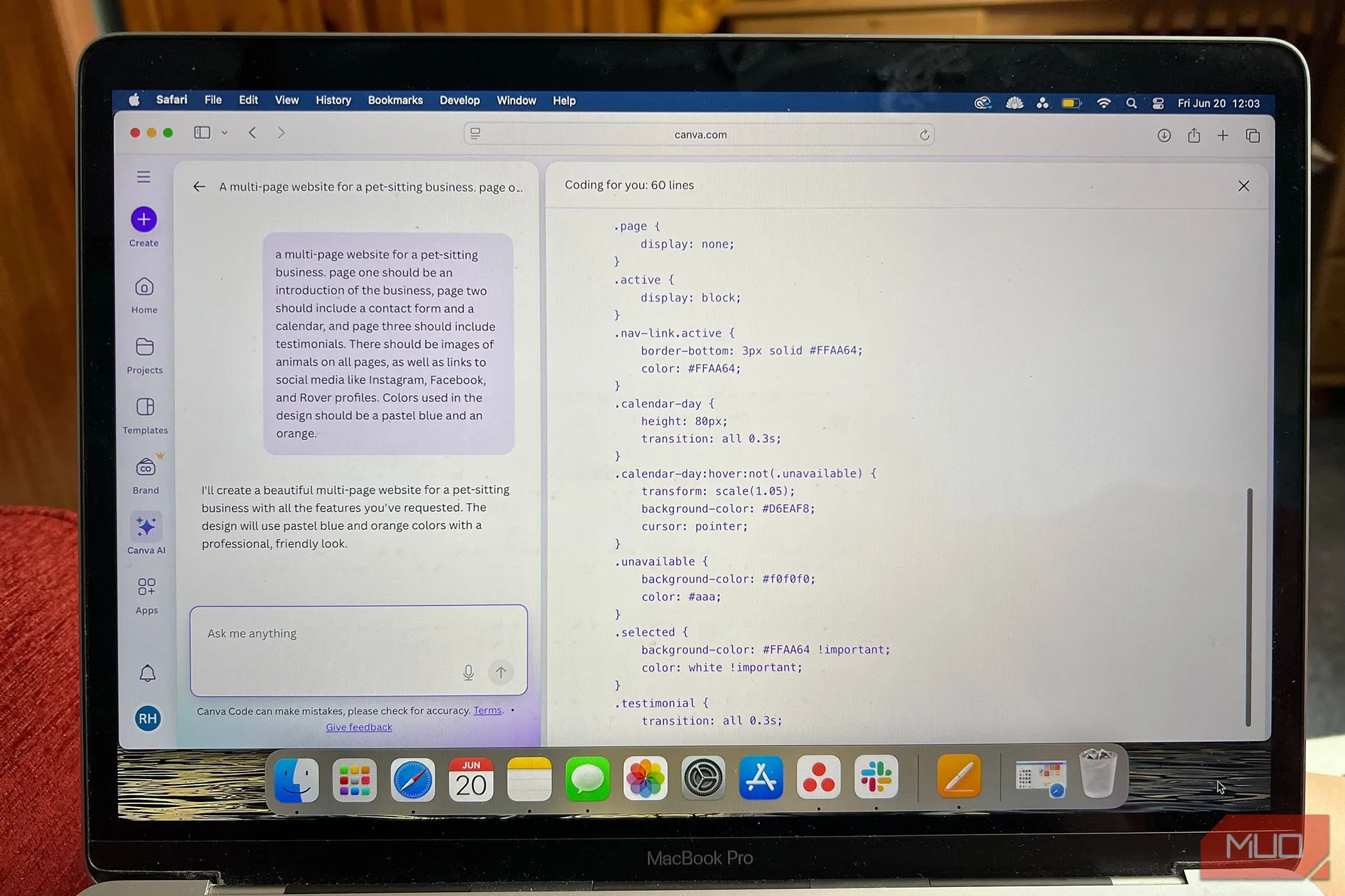 Màn hình tạo website bằng Canva Codes hiển thị mã nguồn được AI tạo ra theo thời gian thực