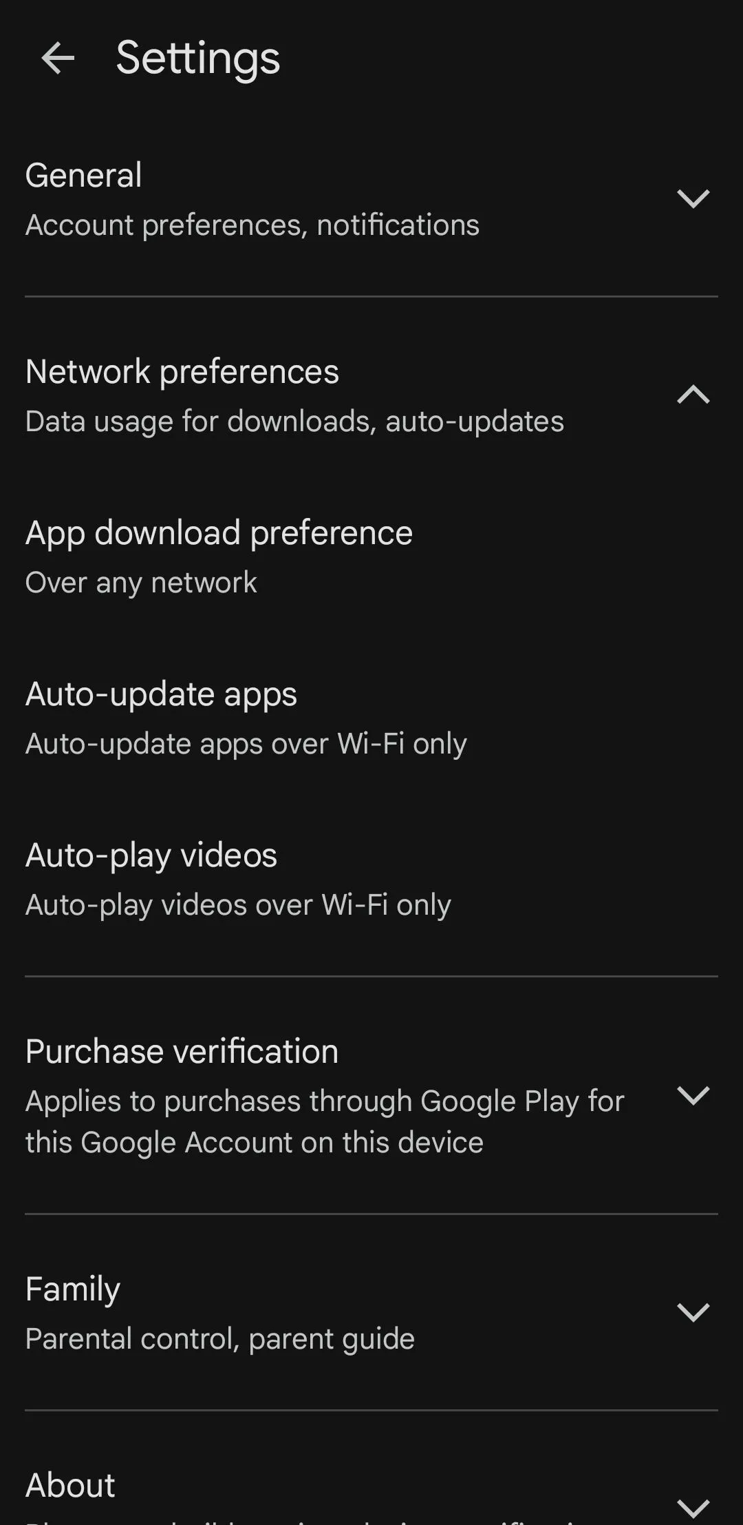 Menu cài đặt Google Play Store trên điện thoại Samsung cho phép tự động cập nhật ứng dụng