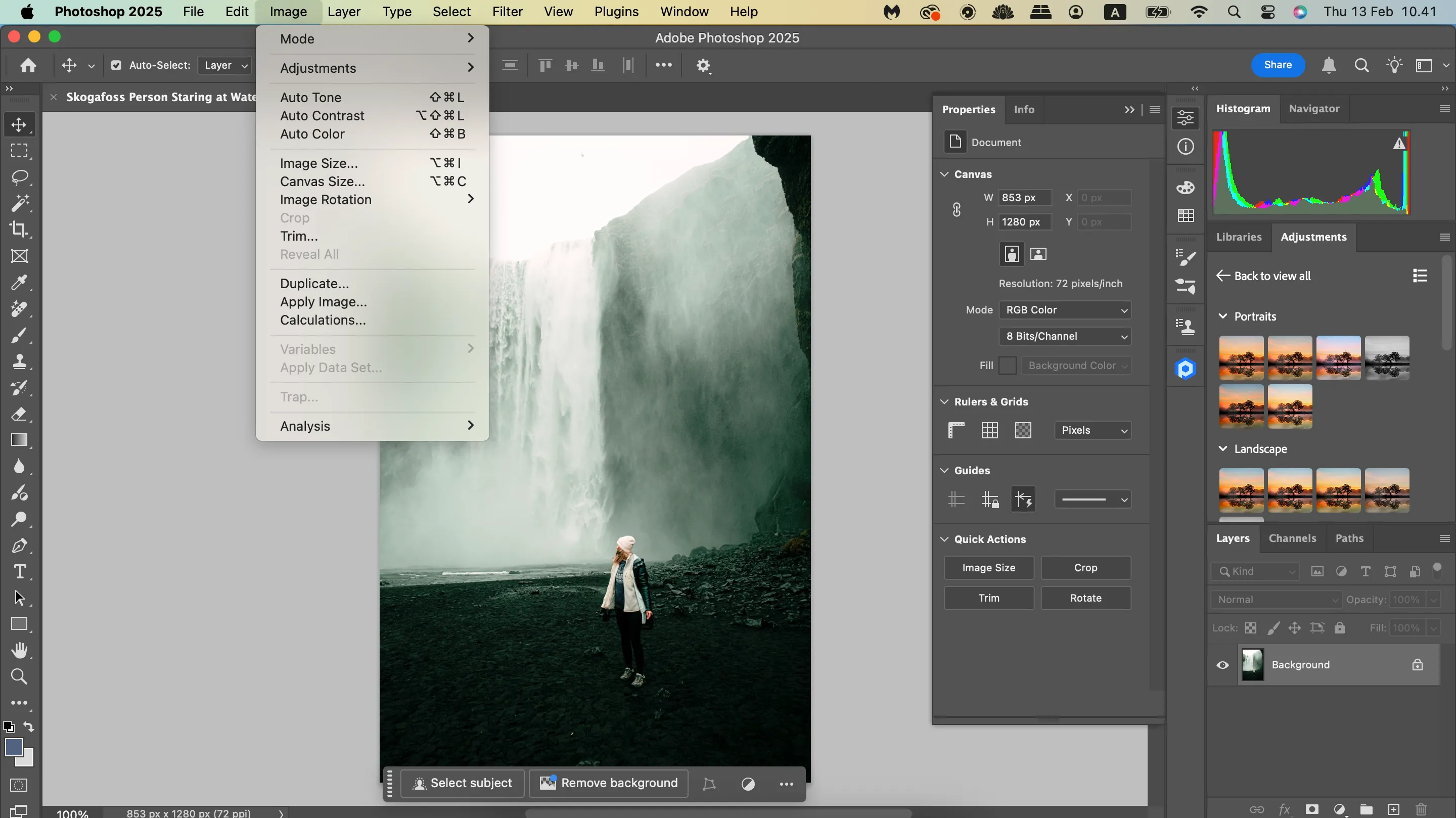 Menu tùy chọn tính năng tự động cải thiện ảnh (Auto Enhance) trong Photoshop