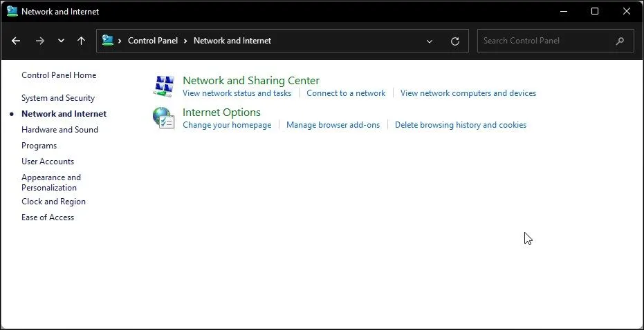 Mục Network and Internet trong Control Panel trên Windows 11