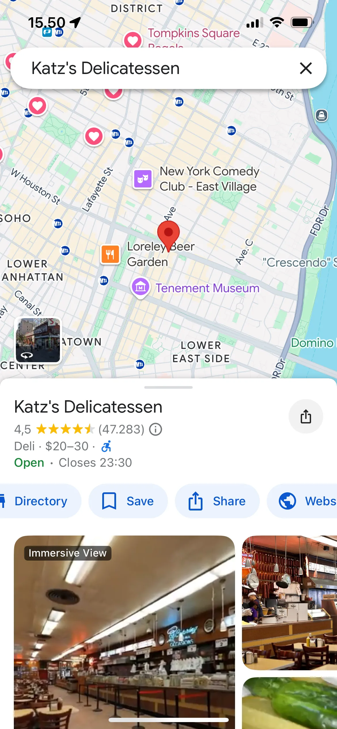 Nút Lưu (Save) trong Google Maps khi chọn địa điểm để lưu vào danh sách