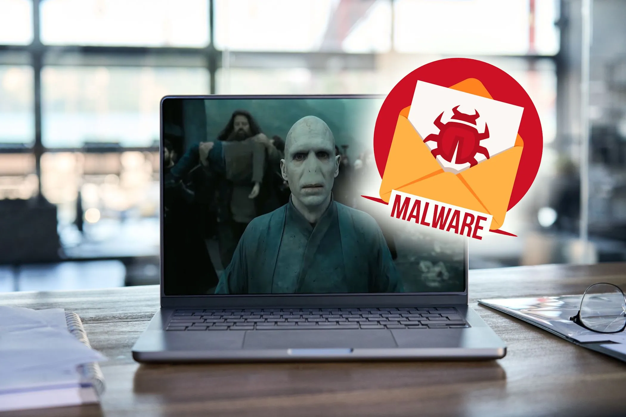 Phần mềm độc hại Voldemort trên màn hình laptop