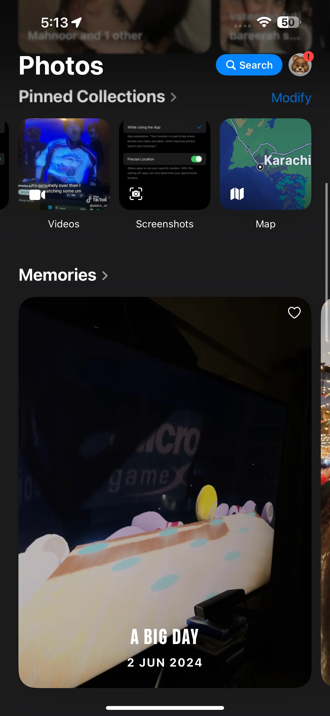 Pinned Collections in the iOS Photos App displaying Map collection