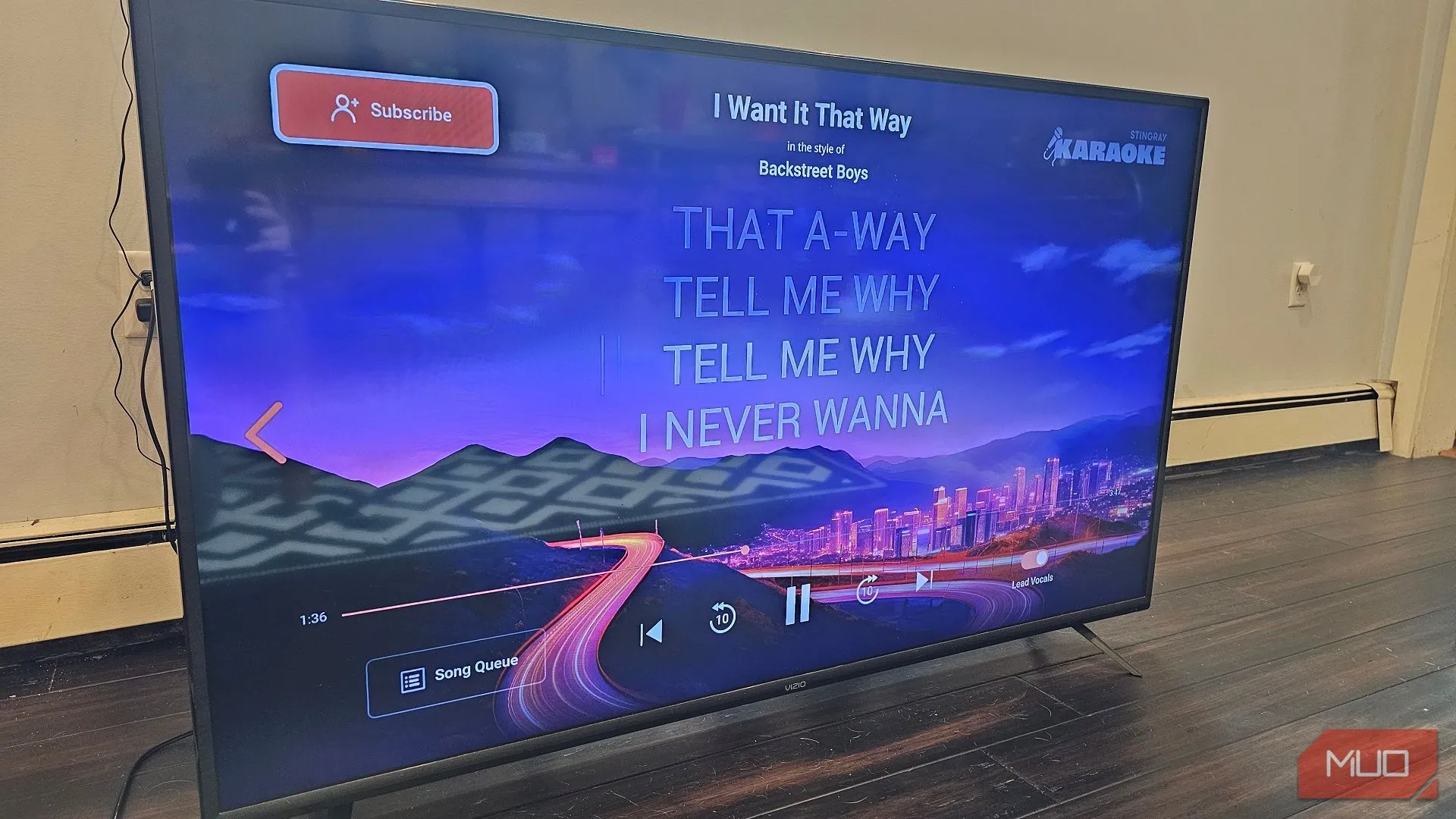 Quảng cáo pop-up lạ xuất hiện trên màn hình Smart TV, dấu hiệu TV bị mã độc
