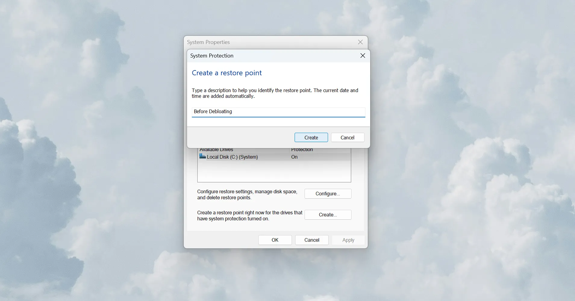 Sao lưu hệ thống bằng cách tạo điểm khôi phục trước khi gỡ bloatware