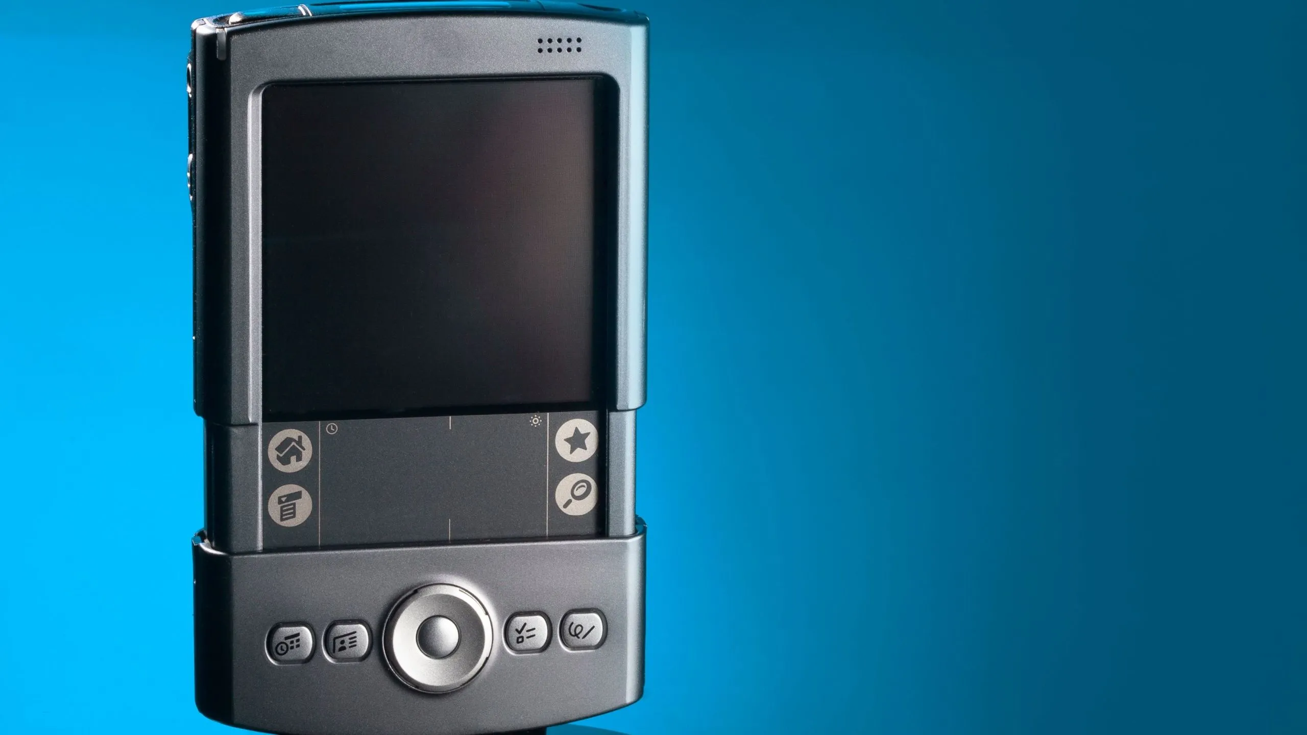 Thiết bị PDA cũ trên nền trắng