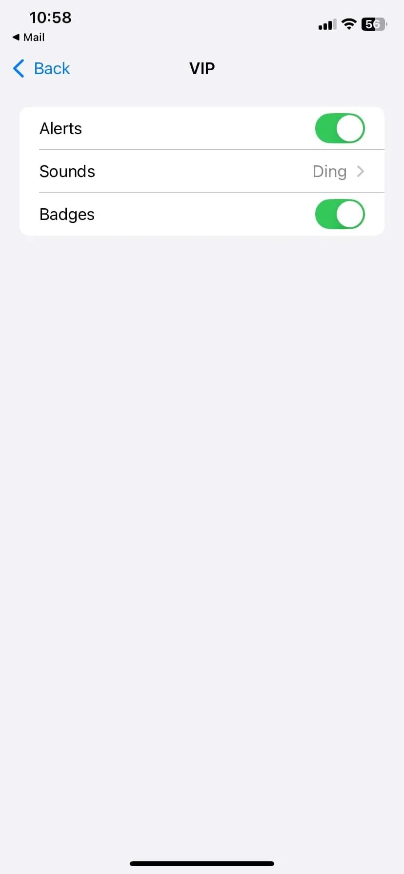 Thiết lập tùy chỉnh cảnh báo cho email từ liên hệ VIP trong Apple Mail trên iOS.