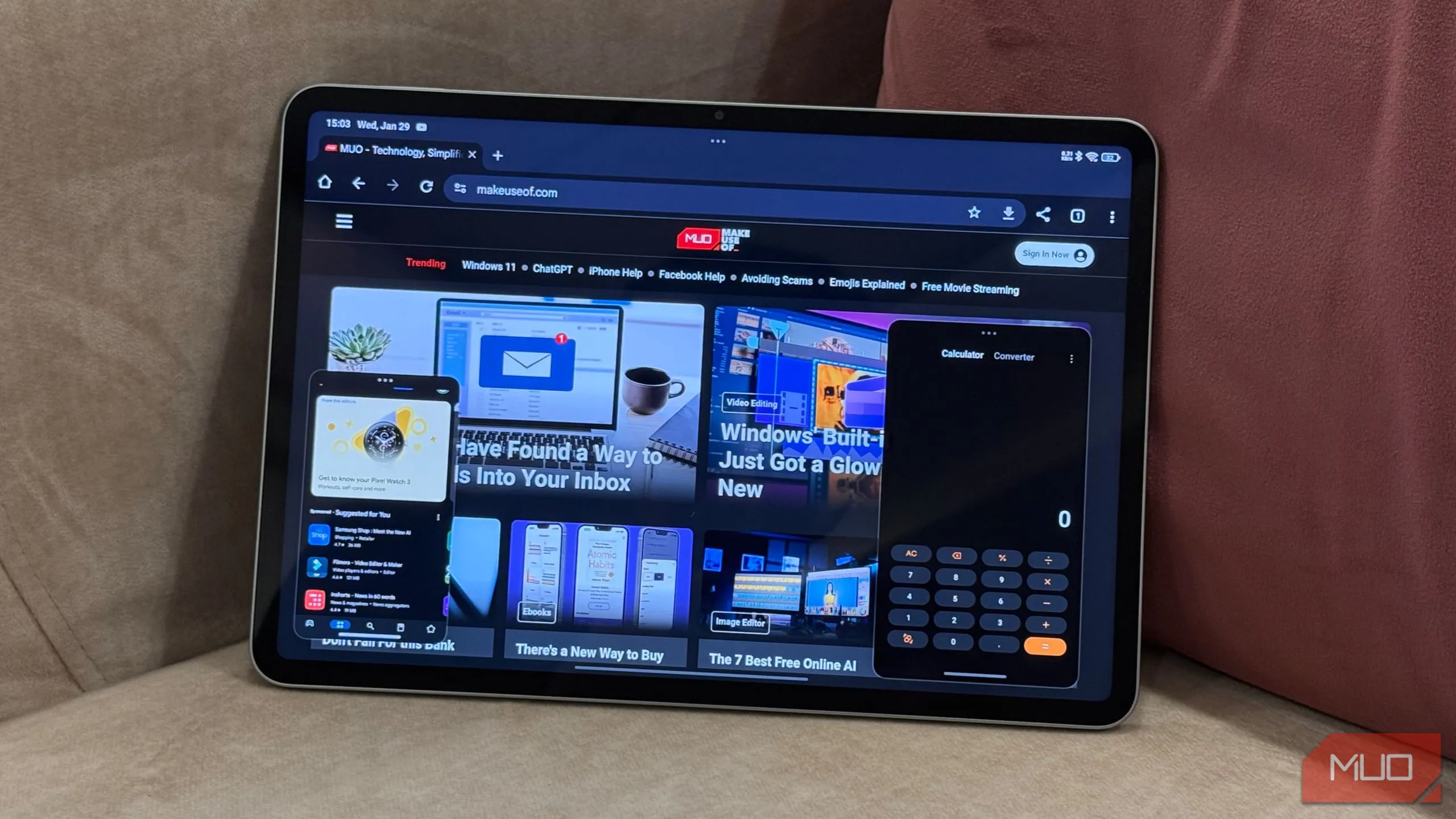 Trải nghiệm đa nhiệm trên Xiaomi Pad 7 với cửa sổ nổi, cho thấy sự linh hoạt vượt trội của Android Tablet.