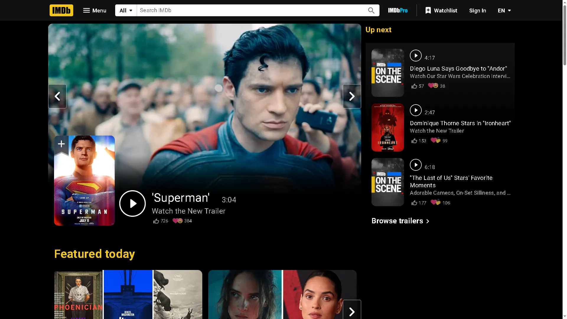 Trang chính của IMDb với hình ảnh Superman, một trong những cơ sở dữ liệu phim lớn nhất