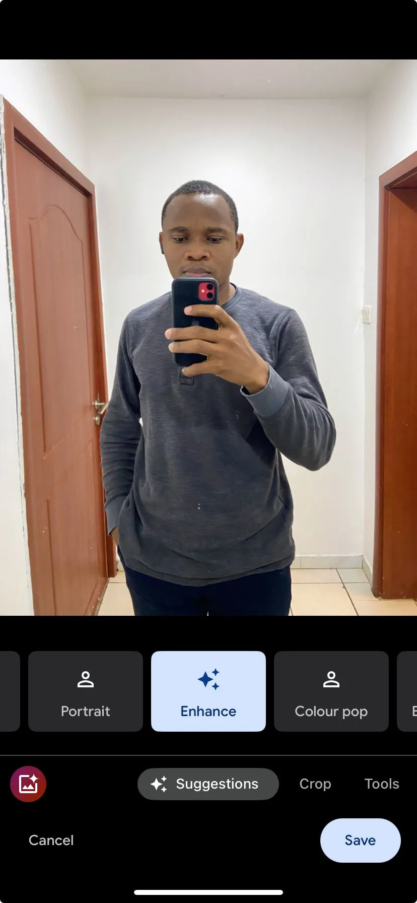 Trang chỉnh sửa ảnh trong ứng dụng Google Photos, hiển thị các công cụ chỉnh sửa