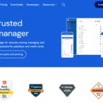 Trang chủ website chính thức của Bitwarden hiển thị giao diện thân thiện và các tính năng bảo mật mật khẩu