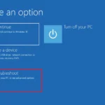 Trang Windows Recovery Environment với tùy chọn Khắc phục sự cố được chọn