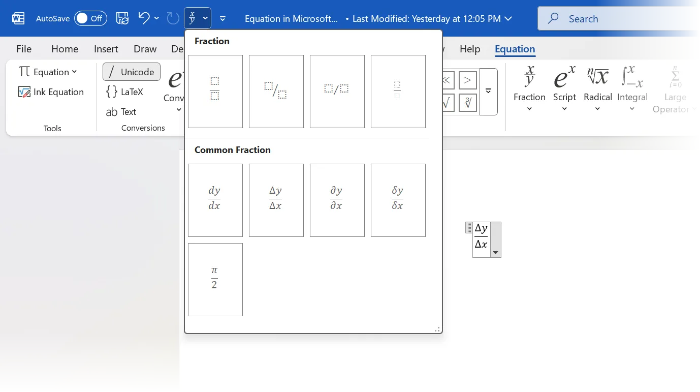 Tùy chỉnh thanh Quick Access Toolbar để thêm nút chèn công thức toán học trong Word